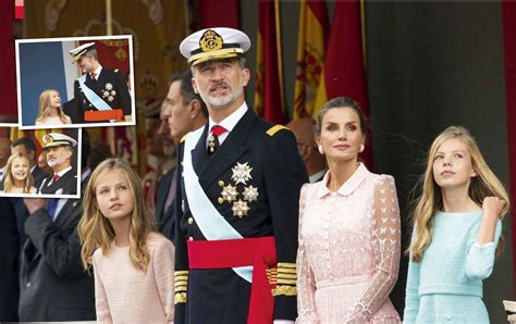 Los Reyes Y Sus Hijas Presiden La Fiesta Nacional