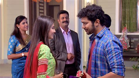 Watch Sakhya Re Season 1 Episode 38 Sameer Attends Mirajkars House