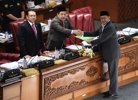 Pemerintah Tak Akan Intervensi Sistem Kurikulum Pesantren