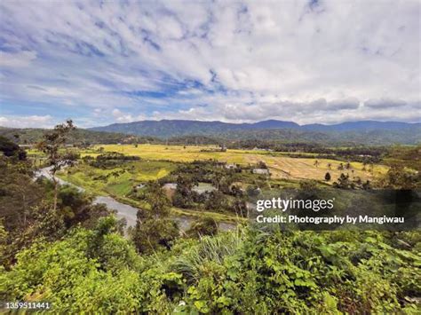 Barisan Mountains Photos And Premium High Res Pictures Getty Images