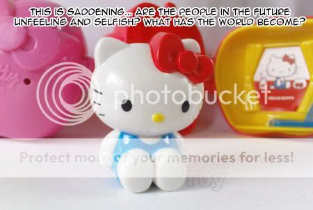 When Hello Kitty 1974 meet 2004