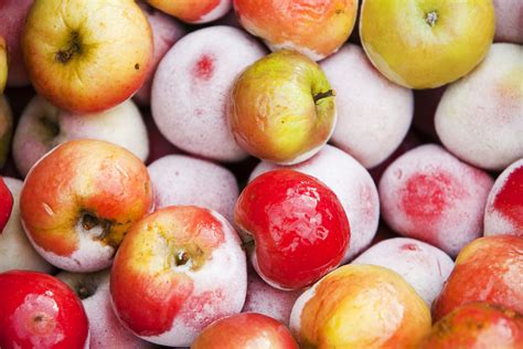 Learn How To Freeze Apples