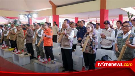 Peringatan Hkbn Bnpb Beri Bantuan Ke Pemkab Lamongan Unit Pompa