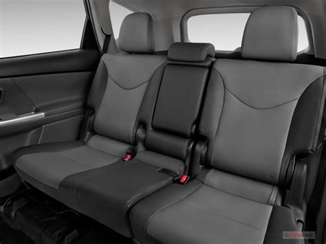 2014 Toyota Prius V Interior U S News And World Report