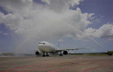 Garuda Indonesia Mulai Layani Penerbangan Umrah Dari Bandara Kertajati