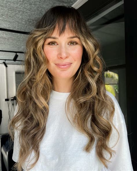 35 Long Wolf Cut Hairstyle Ideas to Try in 2024