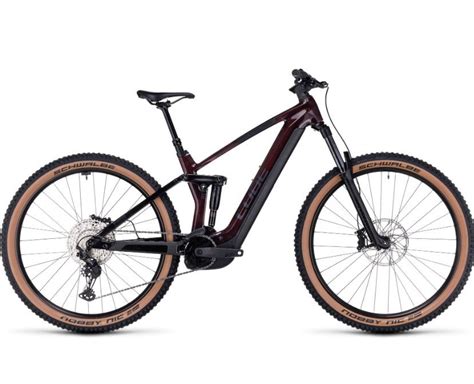 Cube Stereo Hybrid 140 Hpc Race 750 Liquidred´n´black 2023