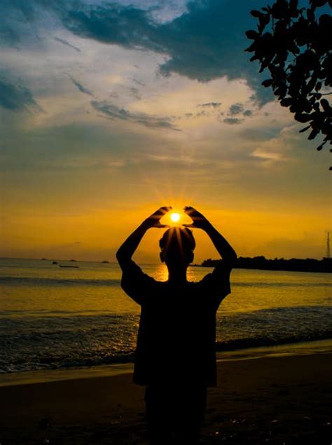 Silhouette of People during Sunset · Free Stock Photo