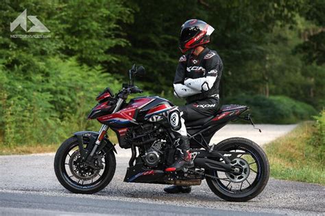 Suzuki GSX 8S SERT la série très spéciale