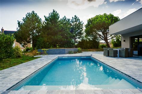 La Piscine De G Raldine Charnay Les Macon Leroy Merlin