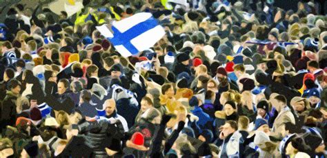 Mexicanos en el país más feliz del mundo Apuntes de Rabona