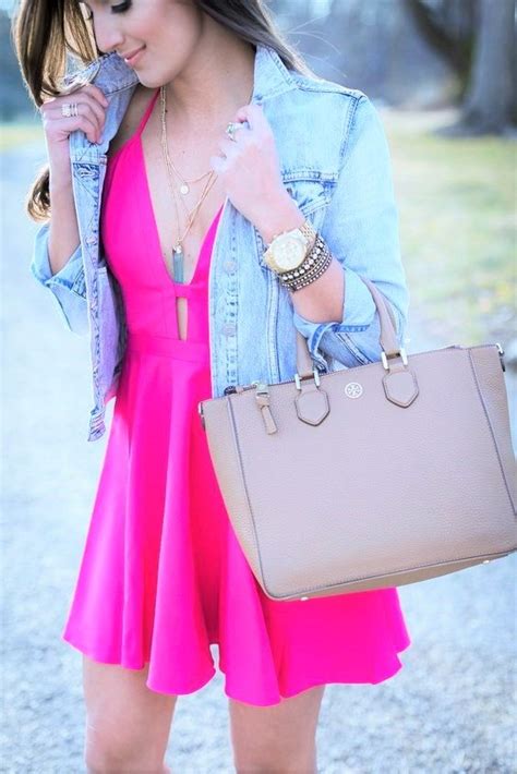 22 Stylish Pink Outfit Ideas For Lovely Women This Summer