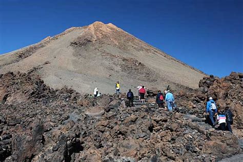 Mit Der Seilbahn Auf Den Teide Insel Teneriffa