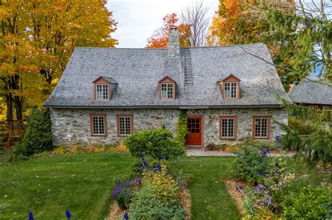 In Sainte Famille De L Le Dorl Ans Quebec Old House Dreams