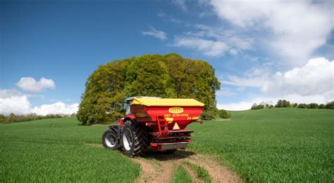 F Mounted Fertilizer Spreader With Isobus