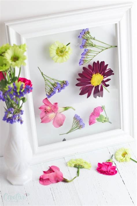 Framed Dried Flowers Craft | Easy Peasy Creative Ideas