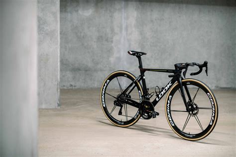 Look Updates Its 795 RS Blade And 796 Monoblade RS Race And TT Bikes