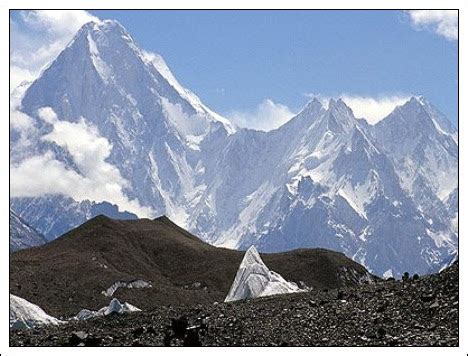 INFO TOP: 10 Gunung Terindah di Dunia