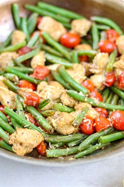 Chicken With Green Beans And Tomatoes