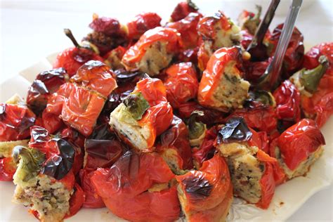 Stuffed capsicum | Stuffed peppers, Cooking, Food