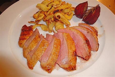 Ganze Ente Rosa Gebraten Und In Zwei G Ngen Serviert Chefkoch