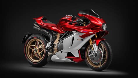 2025 MV Agusta Superveloce 1000 Serie Oro First Look RevZilla