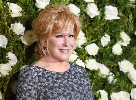 Bette Midler Embraces Trump’s ‘washed Up Psycho’ Insult In Their Twitter Feud The Washington Post