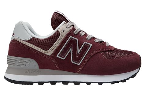 New Balance 574 Core Wmns Burgundy White Jun 2024 Wl574evm