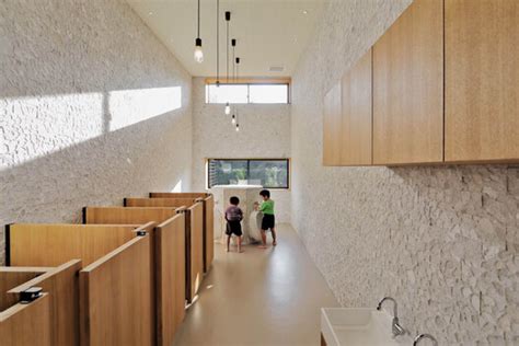 Kfb Kindergarten And Nursery Hibinosekkei Youji No Shiro Archdaily