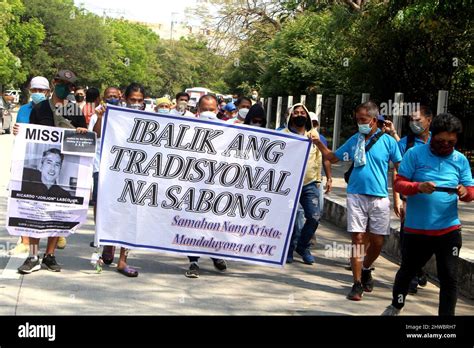 Antipolo City Philippines 4th Mar 2022 Workers Of Cockpit Arena Calling To Re Open The