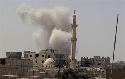 U S Led Airstrikes Are Killing Hundreds Of Civilians In The Battle For