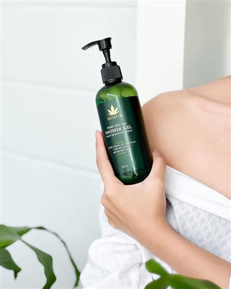 เจลอาบน้ำ เฮมพ์ ซีด ออยล์ ชาวเวอร์ เจล Hemp Seed Oil Shower Gel ~ Hempir ฟาร์มปลูกกัญชงและ