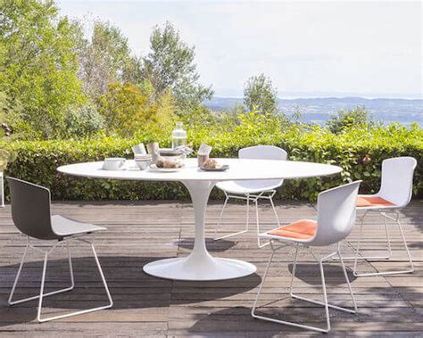 Top 10 Modern Outdoor Dining Tables - 2Modern