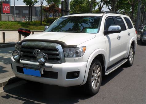 2012 Toyota Sequoia SR5 - 4dr SUV 5.7L V8 auto