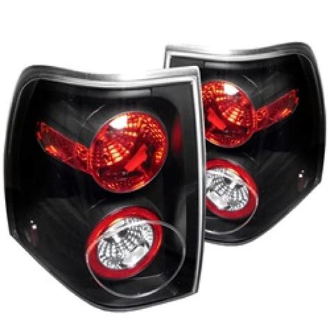 Spyder Ford Expedition 03 06 Euro Style Tail Lights Black ALT YD FE03