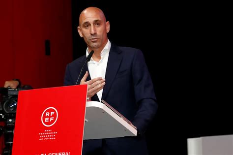 Juez Cita Este Viernes A Rubiales Para Declarar Como Investigado