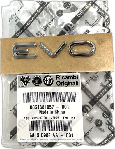 EMBLEMAT TYLNY KLAPY BAGAŻNIKA EVO FIAT PUNTO EVO FCA OE 51881057