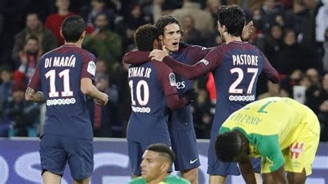 Neymar passa em branco mas Cavani brilha e PSG vence Nantes no Francês