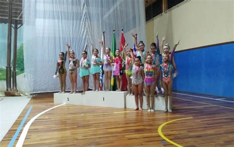 Ginástica Rítmica Do Mampitubafme Criciúma Conquista 16 Medalhas Em