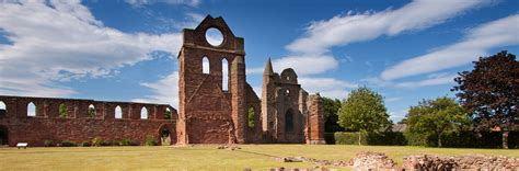 Arbroath Abbey - Britain ExplorerBritain Explorer