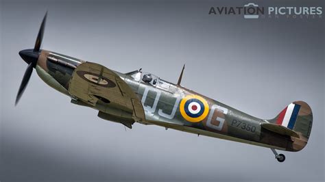 Supermarine Spitfire Iia P Battle Of Britain Memorial Flickr