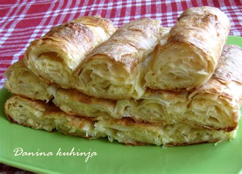 Danina Kuhinja Pita Sa Sirom I Kukuruznim Bra Nom