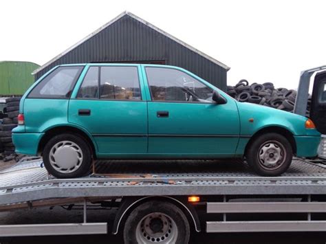 Suzuki Swift 1 0i 5 Drs Salvage Vehicle 1998 Green