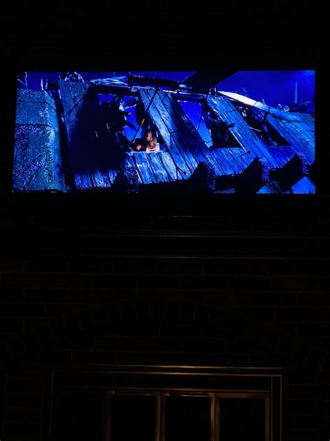 Rewatching the best battle scene ever filmed for the 300th time! : r/lotr