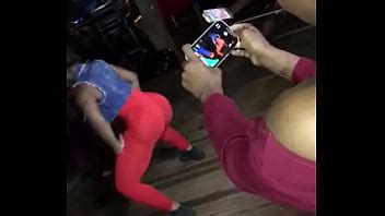 Ass Shaking XNXX