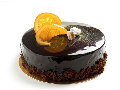 Learn How To Make The Perfect Chocolate Mirror Glaze