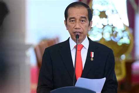 Santer Pemakzulan Sekjen PDIP Ingatkan Jokowi Harus Jalankan Amanah