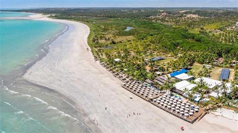 Passeio à Praia do Ipioca e Hibiscus Beach Club saindo de Maceió