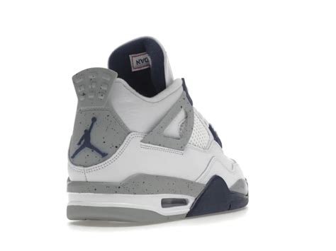 Jordan 4 Retro Midnight Navy – Universe Kickz