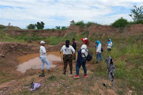 Madres Buscadoras Localizan Siete Cuerpos En Fosa De Guaymas Sonora